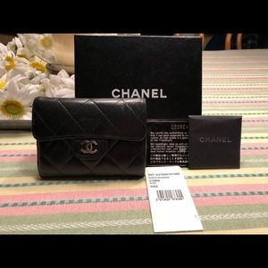 Chanel wallet
